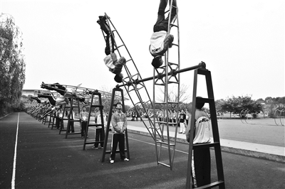 “wԺ”֮һУώf(shu)D(zhun)һD(zhun)(du)ҕк̎