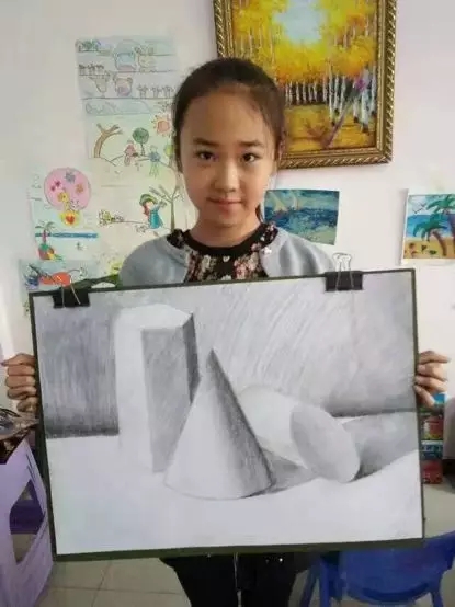 HW(xu)УWҫ֮ǡ֮ǰеĄ