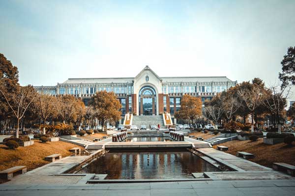 中國礦業(yè)大學銀川學院哪個專業(yè)好