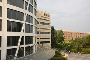中國石油大學(xué)(華東)學(xué)費(fèi)每年多少錢