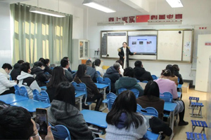 北京市豐臺區(qū)新北賦學校小學部開展家長開放日活動——以愛相約，共育花開
