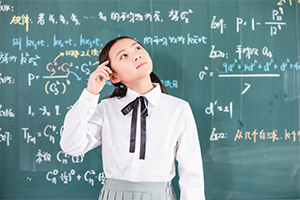 北京新府學(xué)外國(guó)語(yǔ)學(xué)校(國(guó)內(nèi)班)好進(jìn)嗎