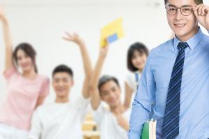 2025年遼寧300分能上幾本？