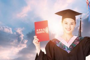 2024年揚(yáng)州大學(xué)全日制自考本科如何報名？