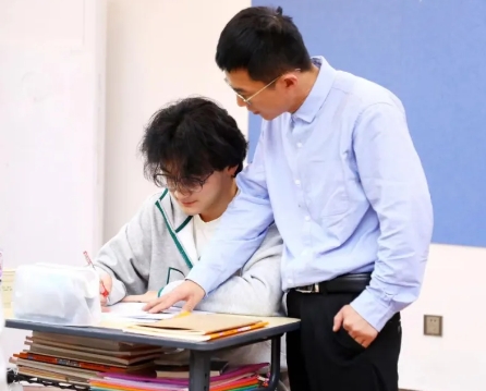 青苗學(xué)校（普高部）官網(wǎng)入口分享！附學(xué)校介紹