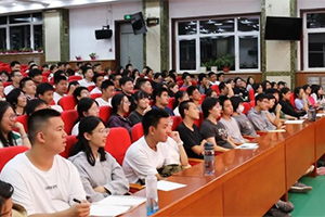 北京懷柔索蘭諾中學(xué)開展高中語文學(xué)科學(xué)法指導(dǎo)系列講座！