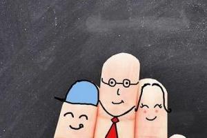 一本率30%左右，本科率70%，北京新府學(xué)外國語學(xué)校(國內(nèi)班)高考成績出爐！