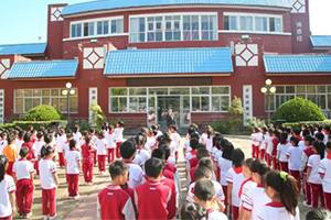 北京市豐臺區(qū)新北賦學(xué)校小學(xué)段開展教學(xué)區(qū)消防疏散演練活動！