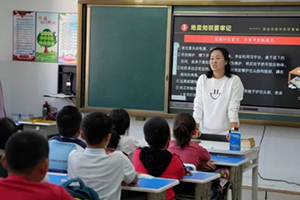 北京市海淀區(qū)崛起實(shí)驗(yàn)學(xué)校組織地震避災(zāi)疏散演練活動(dòng)