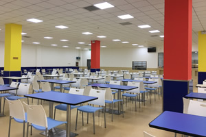 北京新府學(xué)外國語學(xué)校食堂.jpg