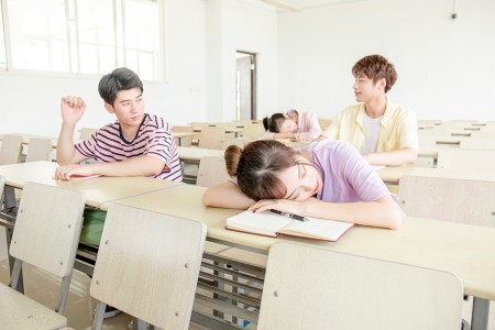 北京市朝陽區(qū)凱文學校普高班和國際高中班有什么區(qū)別